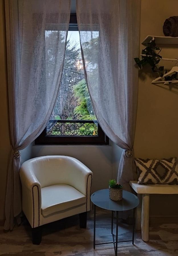 B&B Cristalli Di Luce Albavilla Екстер'єр фото